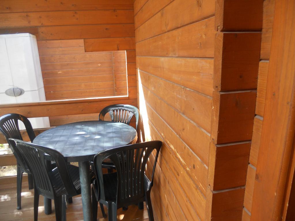 Camping Fuente De Piedra Room photo