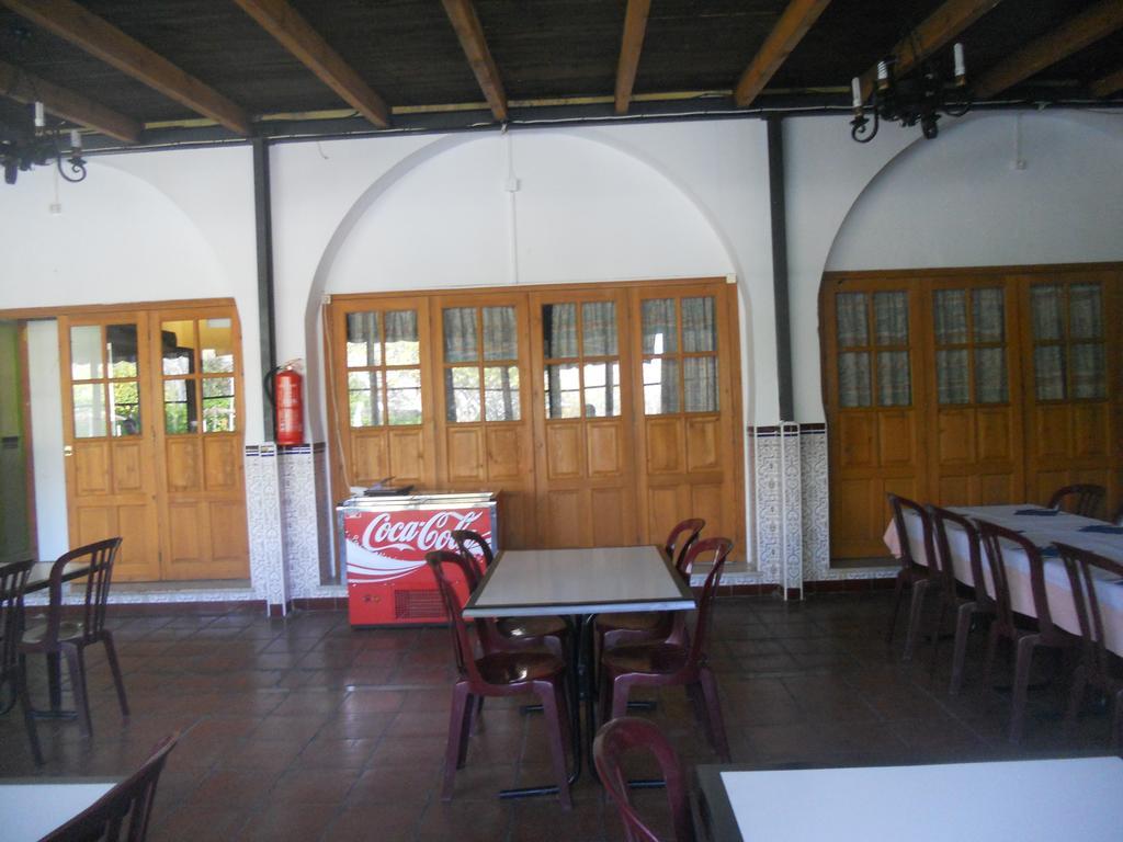 Camping Fuente De Piedra Exterior photo